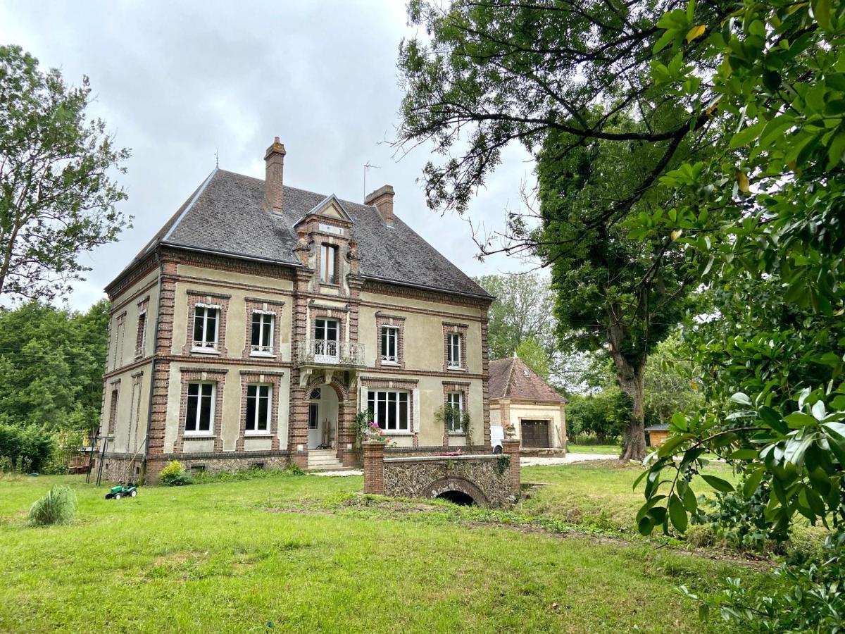 Hôtel Le Moulin des Lambotte à Crulai Extérieur photo