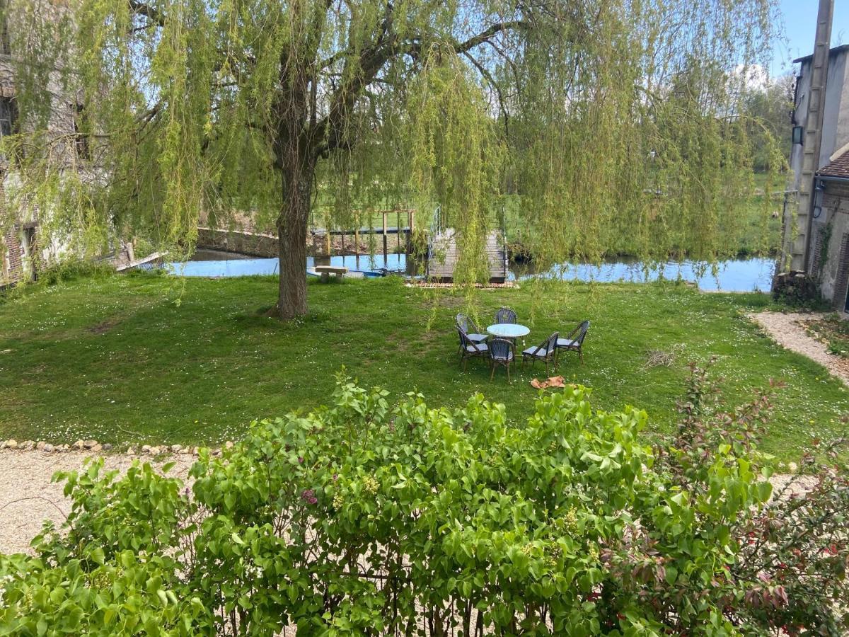 Hôtel Le Moulin des Lambotte à Crulai Extérieur photo